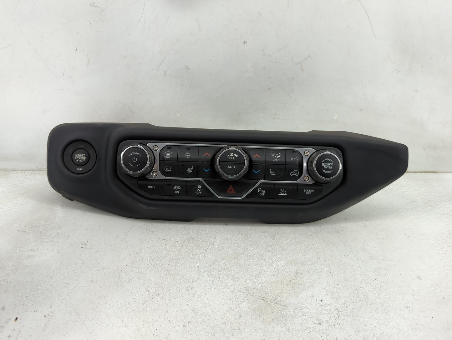 2021-2022 Jeep Wrangler Climate Control Module Temperature AC/Heater Replacement P/N:P7BJ22DX9AA Fits Fits 2021 2022 OEM Use