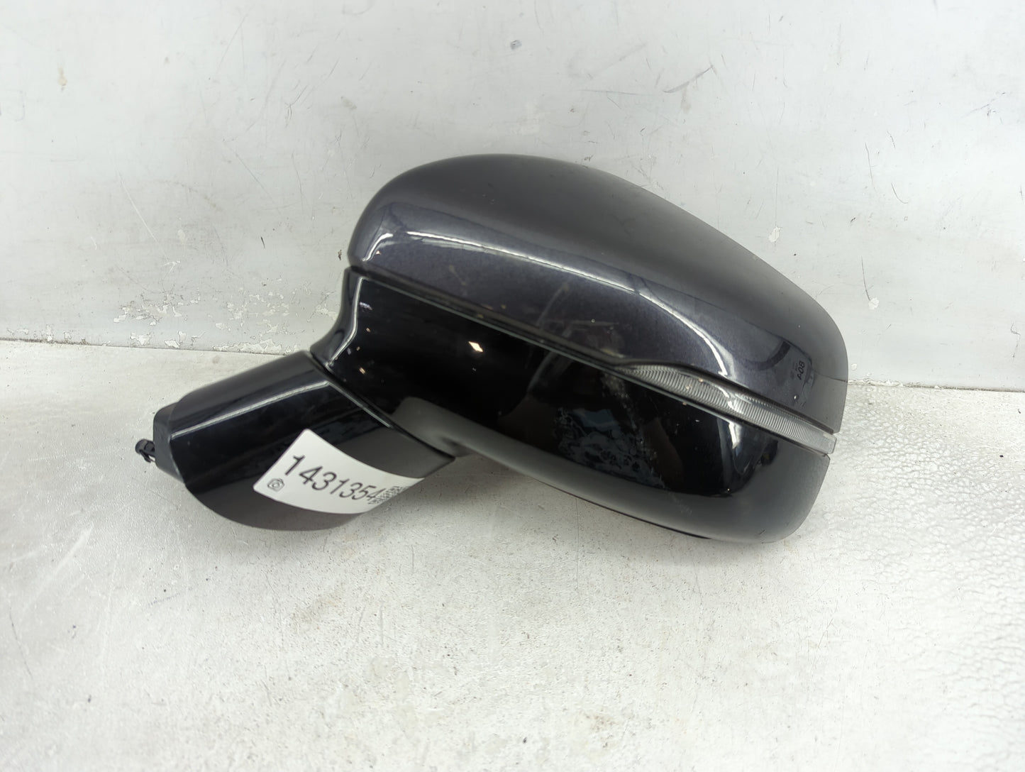 2022 Kia Carnival Driver Side View Mirror - Left Door Mirror OEM Used - Oemusedautoparts1.com