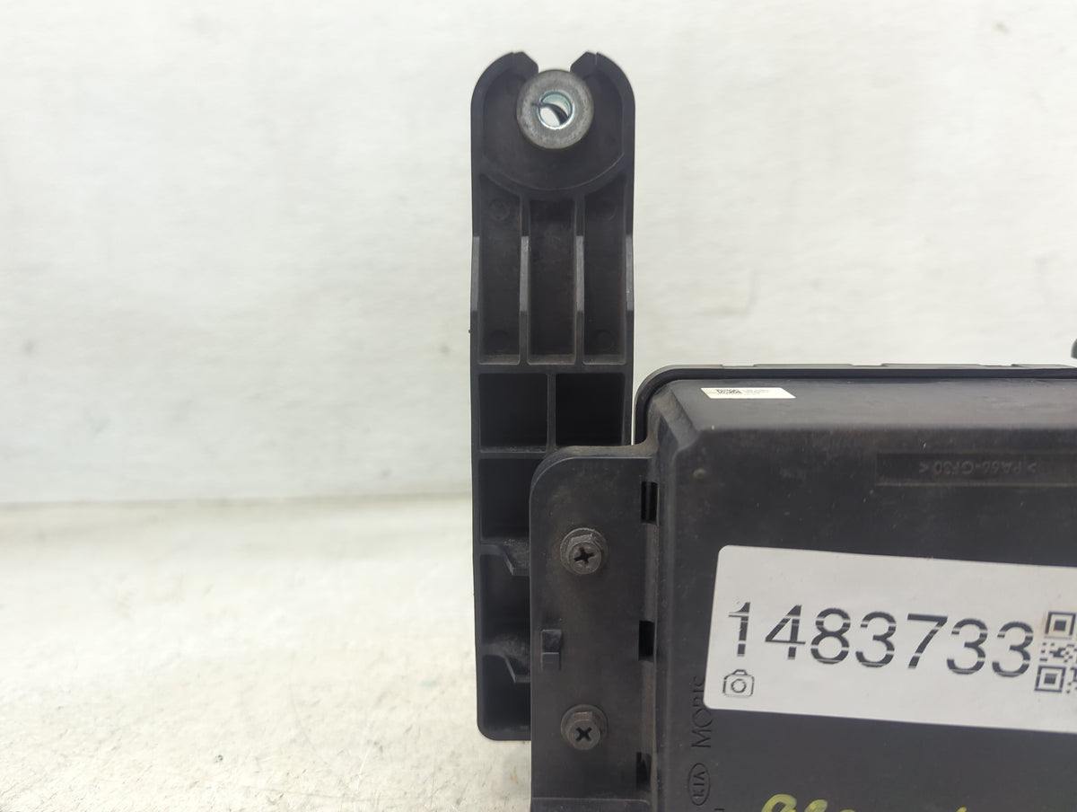 Kia Carnival Backup Camera Or Backup Sensor - Oemusedautoparts1.com