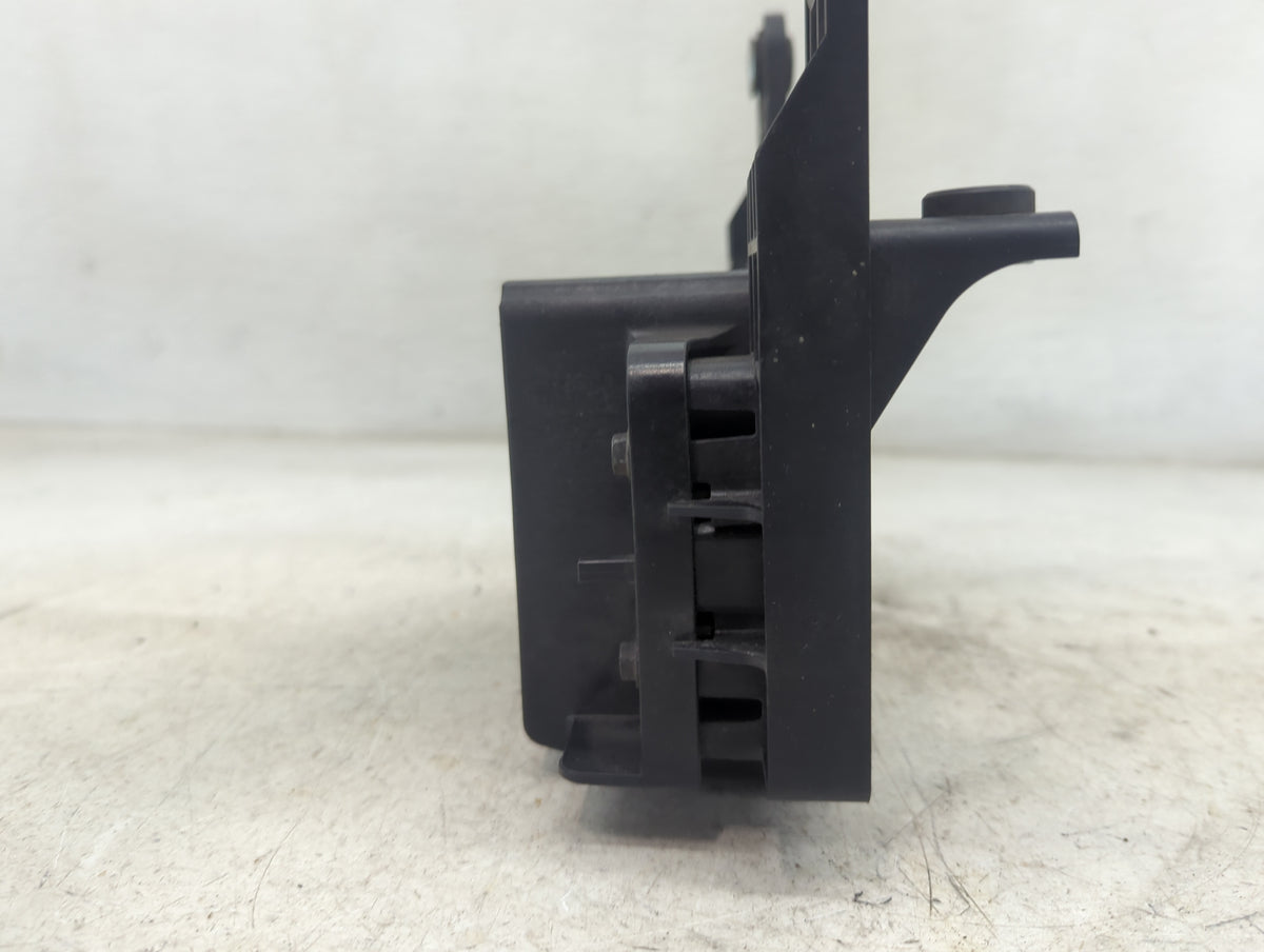 Kia Carnival Backup Camera Or Backup Sensor - Oemusedautoparts1.com