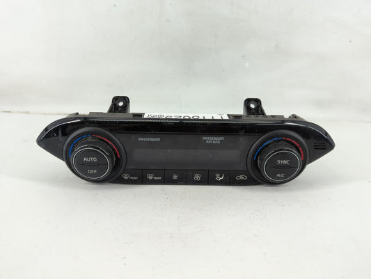 2022 Kia Forte Climate Control Module Temperature AC/Heater Replacement P/N:97250-M6HB0WK Fits OEM Used Auto Parts - Oemused
