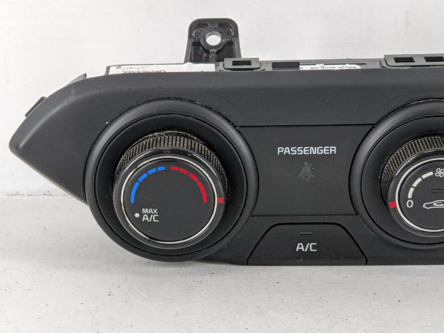 2022 Kia Forte Climate Control Module Temperature AC/Heater Replacement P/N:97250-M6AM0WK Fits OEM Used Auto Parts - Oemused