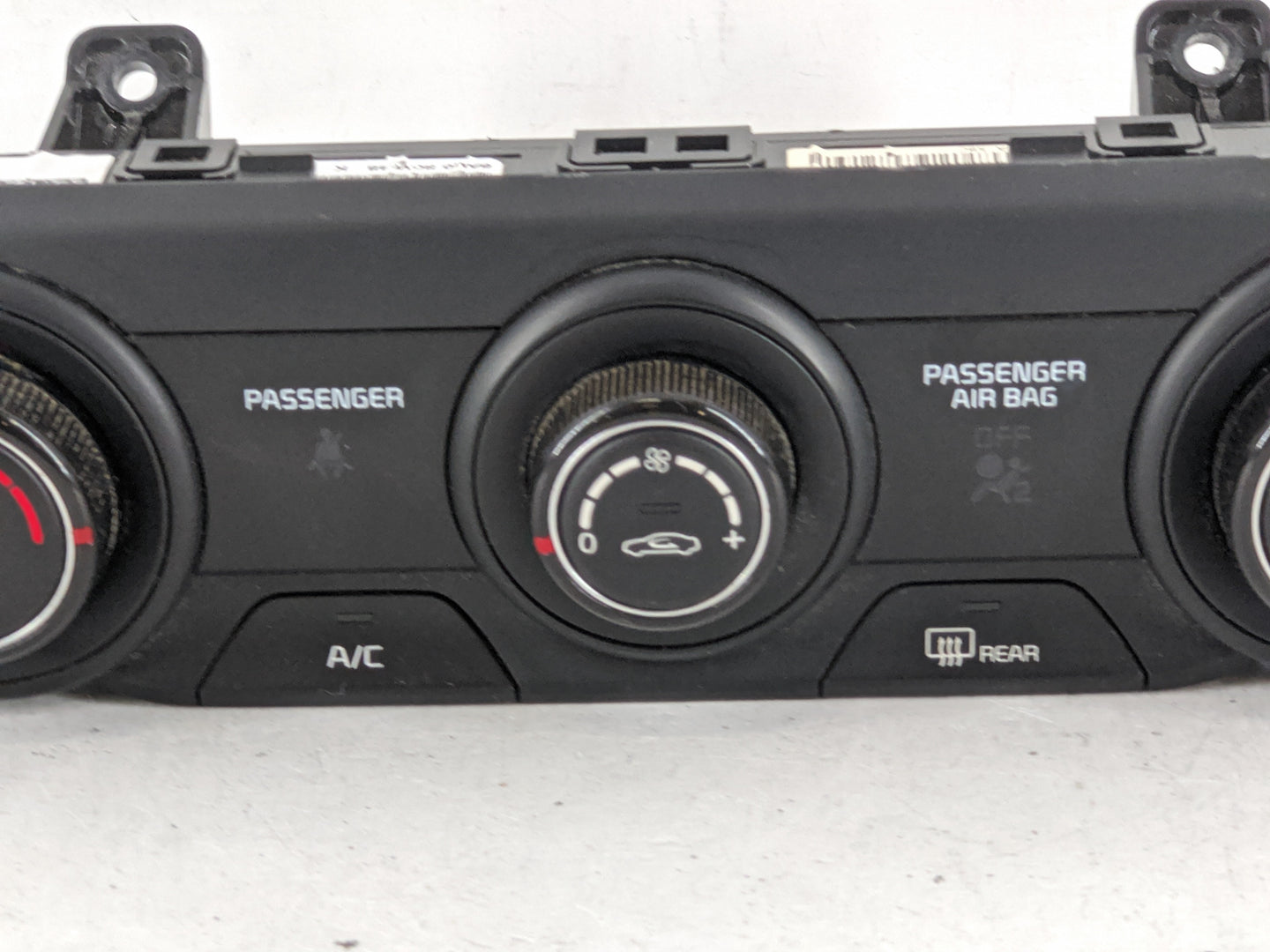 2022 Kia Forte Climate Control Module Temperature AC/Heater Replacement P/N:97250-M6AM0WK Fits OEM Used Auto Parts - Oemused