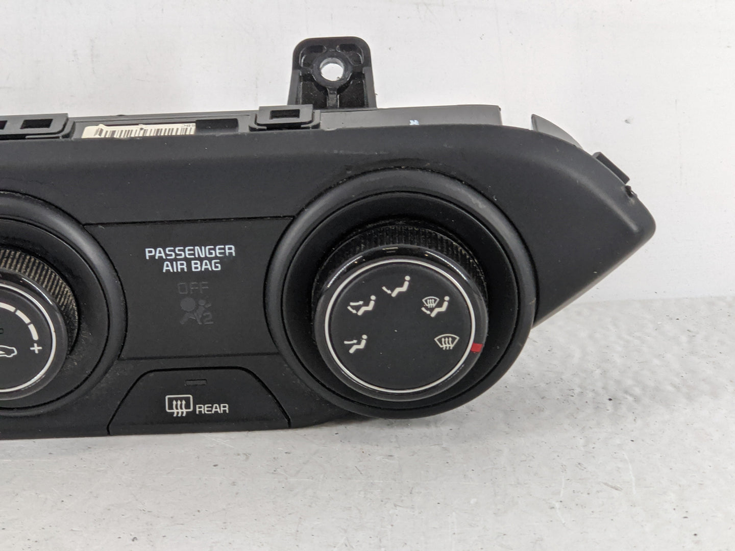 2022 Kia Forte Climate Control Module Temperature AC/Heater Replacement P/N:97250-M6AM0WK Fits OEM Used Auto Parts - Oemused