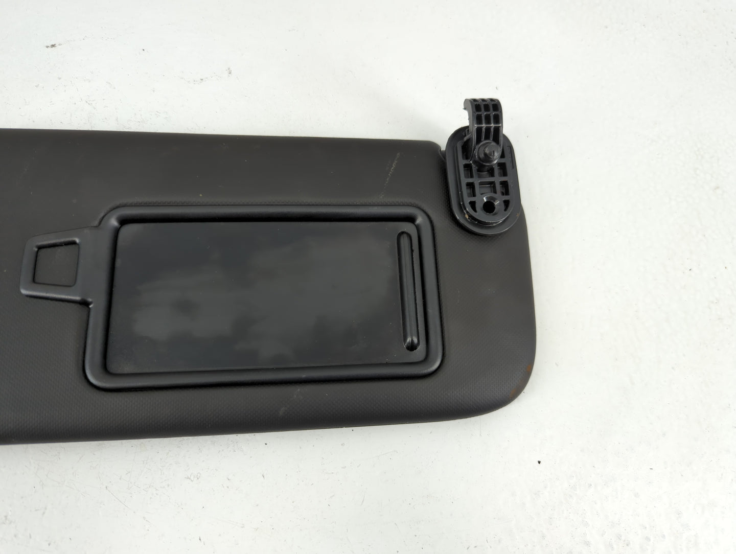 2022 Kia Forte Sun Visor Shade Replacement Passenger Right Mirror Fits OEM Used Auto Parts - Oemusedautoparts1.com
