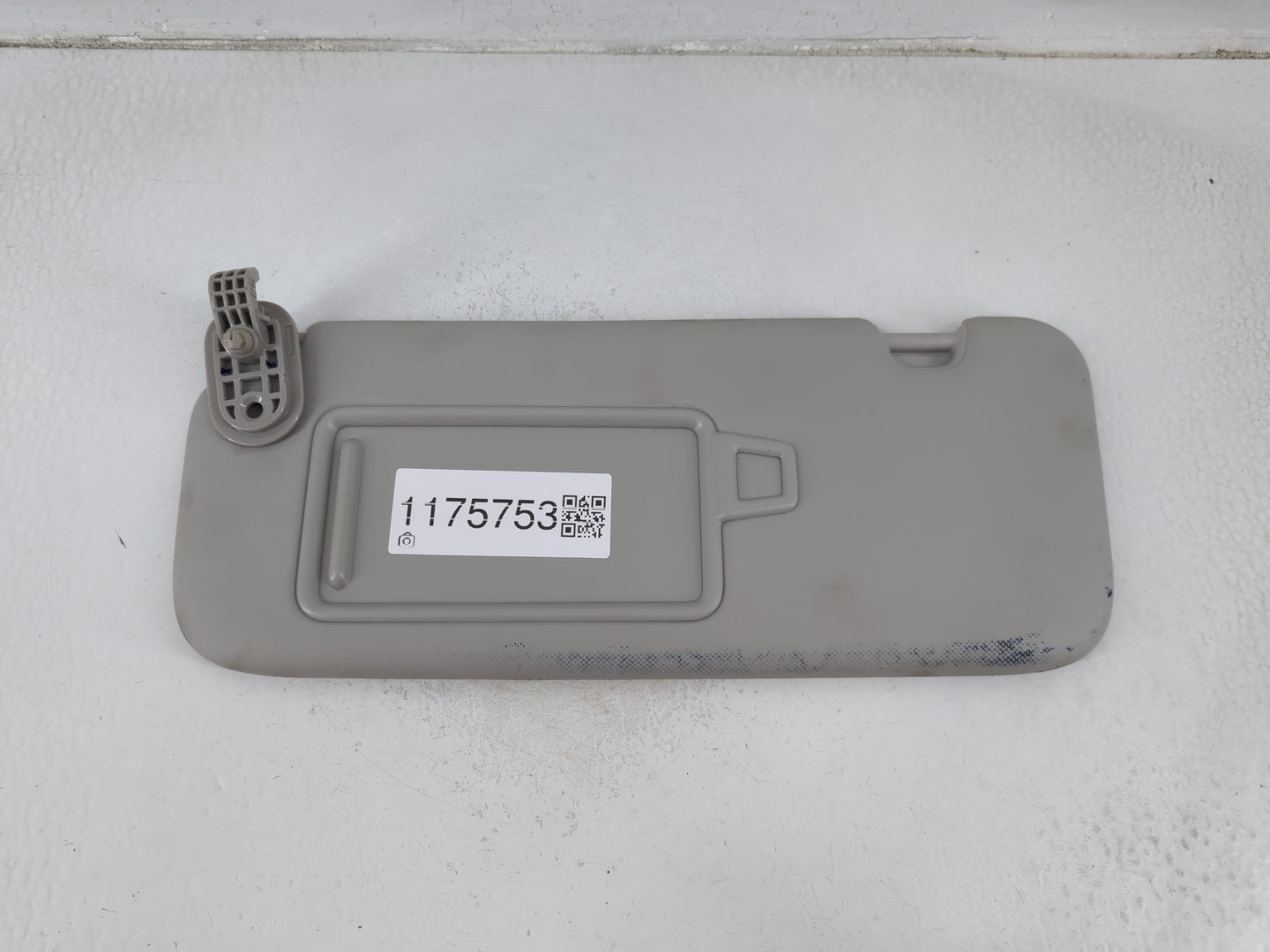 2022 Kia Forte Sun Visor Shade Replacement Driver Left Mirror Fits OEM Used Auto Parts - Oemusedautoparts1.com