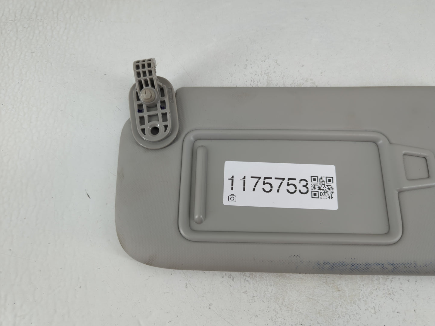 2022 Kia Forte Sun Visor Shade Replacement Driver Left Mirror Fits OEM Used Auto Parts - Oemusedautoparts1.com