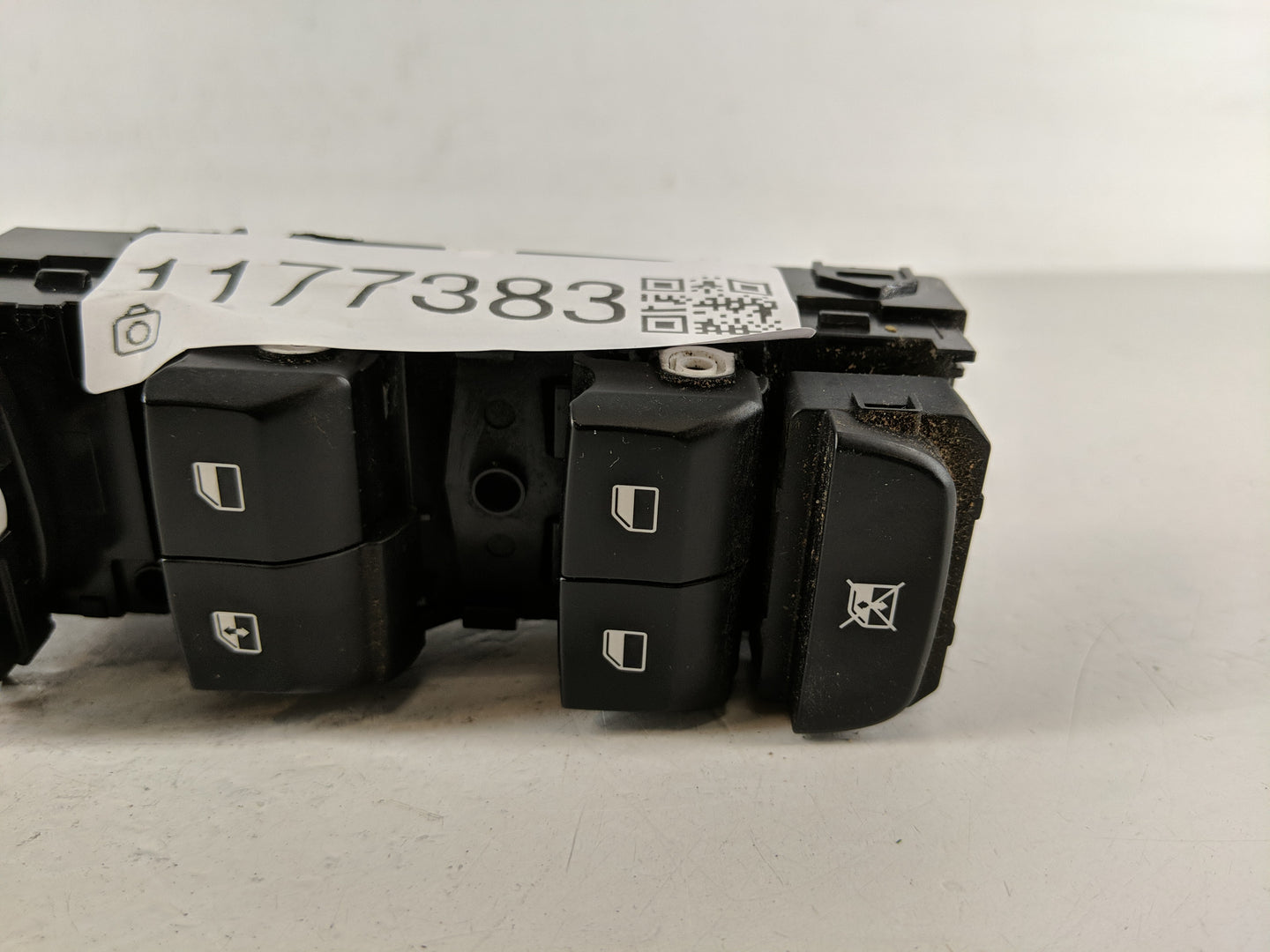 2019-2022 Kia Forte Master Power Window Switch Replacement Driver Side Left P/N:93530-M6200 4E7481-1000 Fits OEM Used Auto P