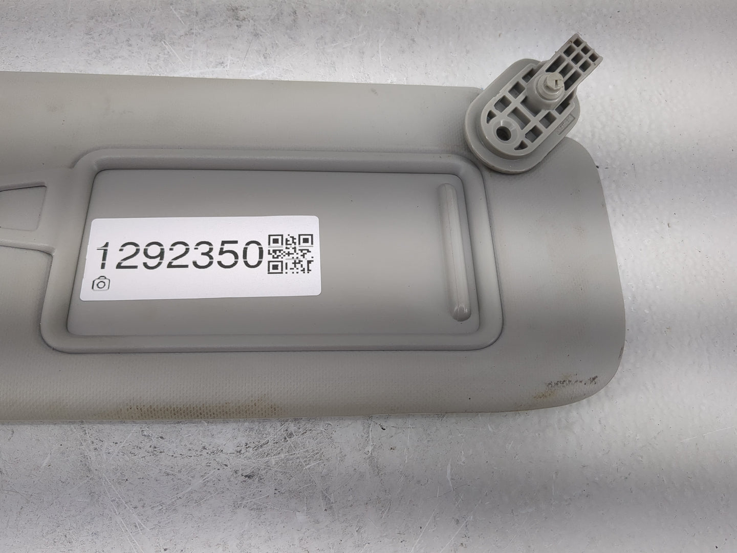 2022 Kia Forte Sun Visor Shade Replacement Passenger Right Mirror Fits OEM Used Auto Parts - Oemusedautoparts1.com