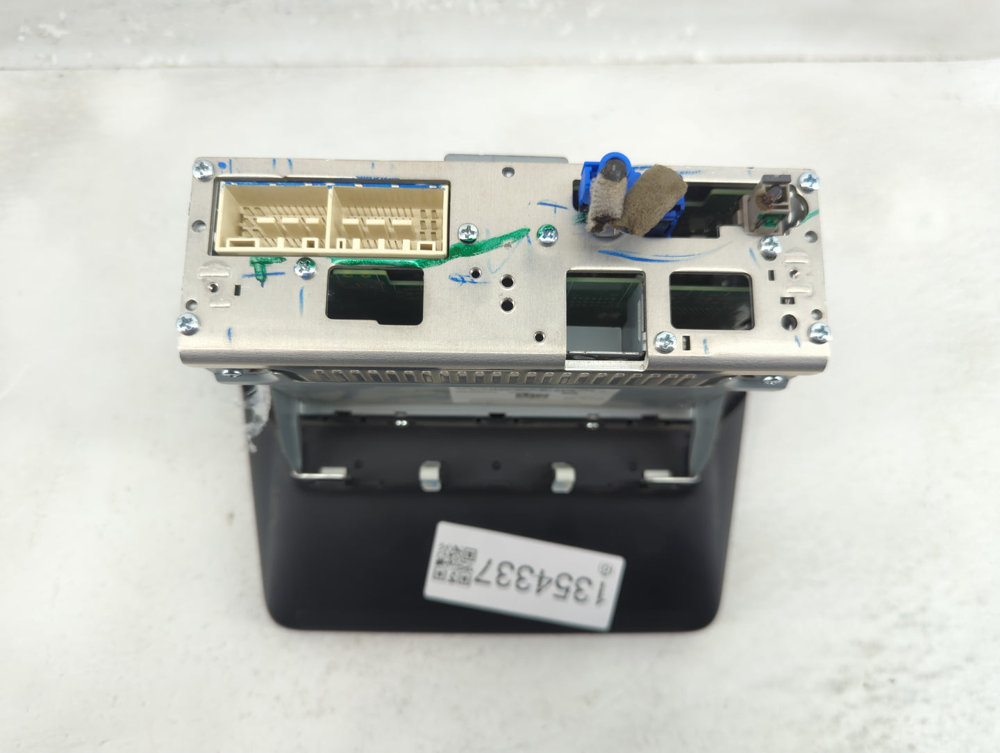 2022 Kia Forte Radio AM FM Cd Player Receiver Replacement P/N:96460M7230WK Fits OEM Used Auto Parts - Oemusedautoparts1.com