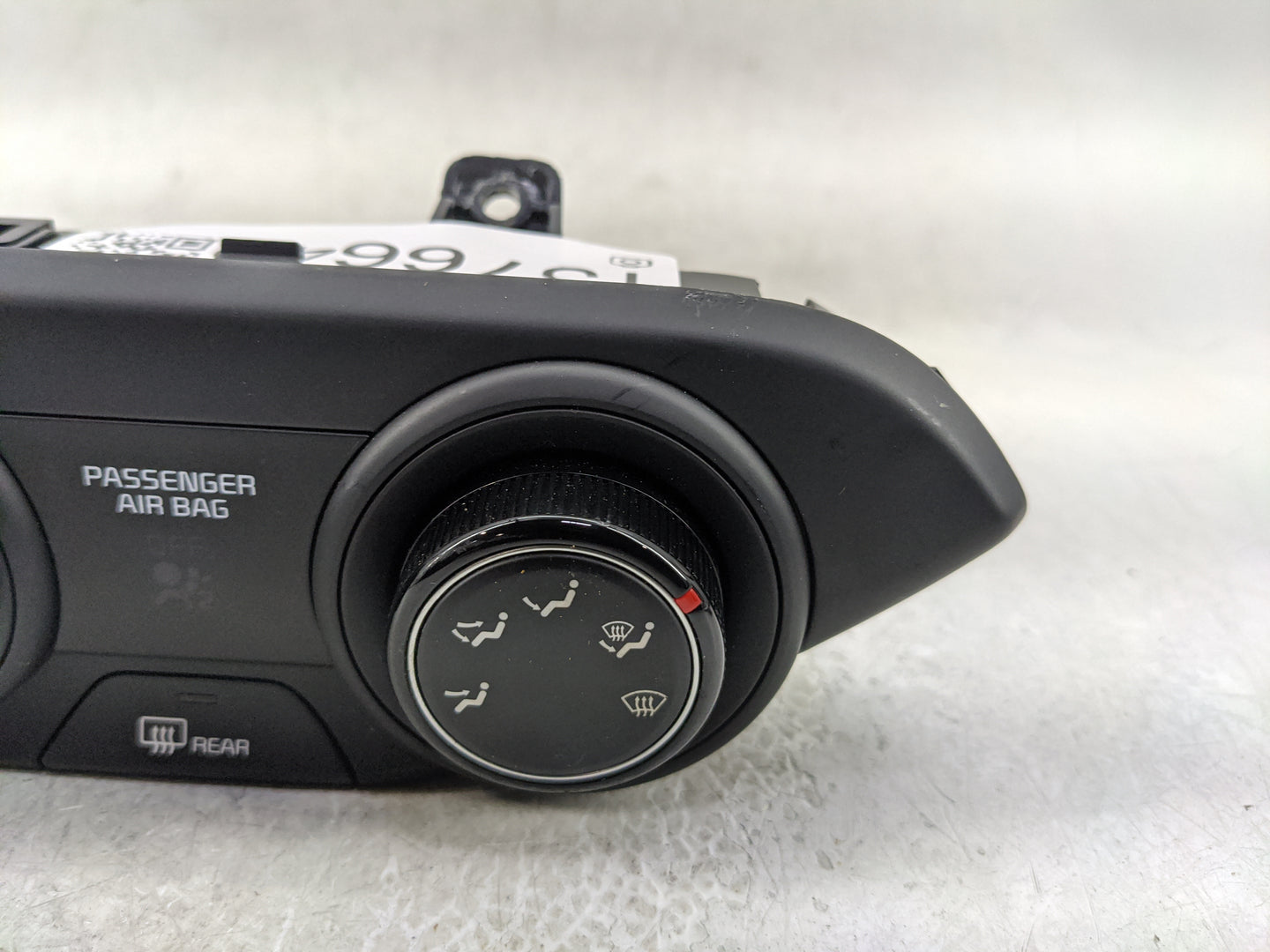 2022 Kia Forte Climate Control Module Temperature AC/Heater Replacement P/N:97250-M6AM0WK Fits OEM Used Auto Parts - Oemused
