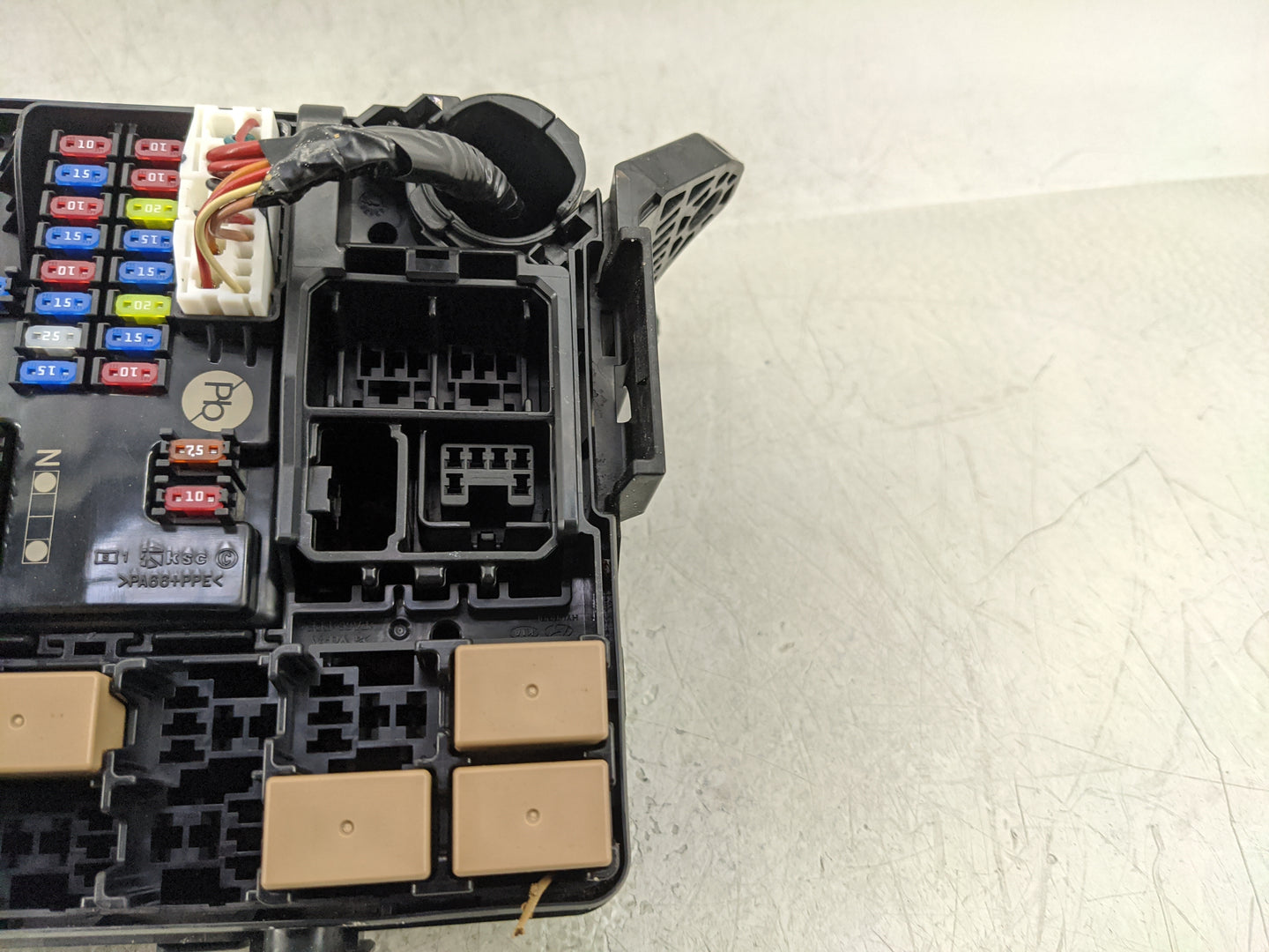 2022 Kia Forte Fusebox Fuse Box Panel Relay Module P/N:91435 M7220 Fits OEM Used Auto Parts - Oemusedautoparts1.com