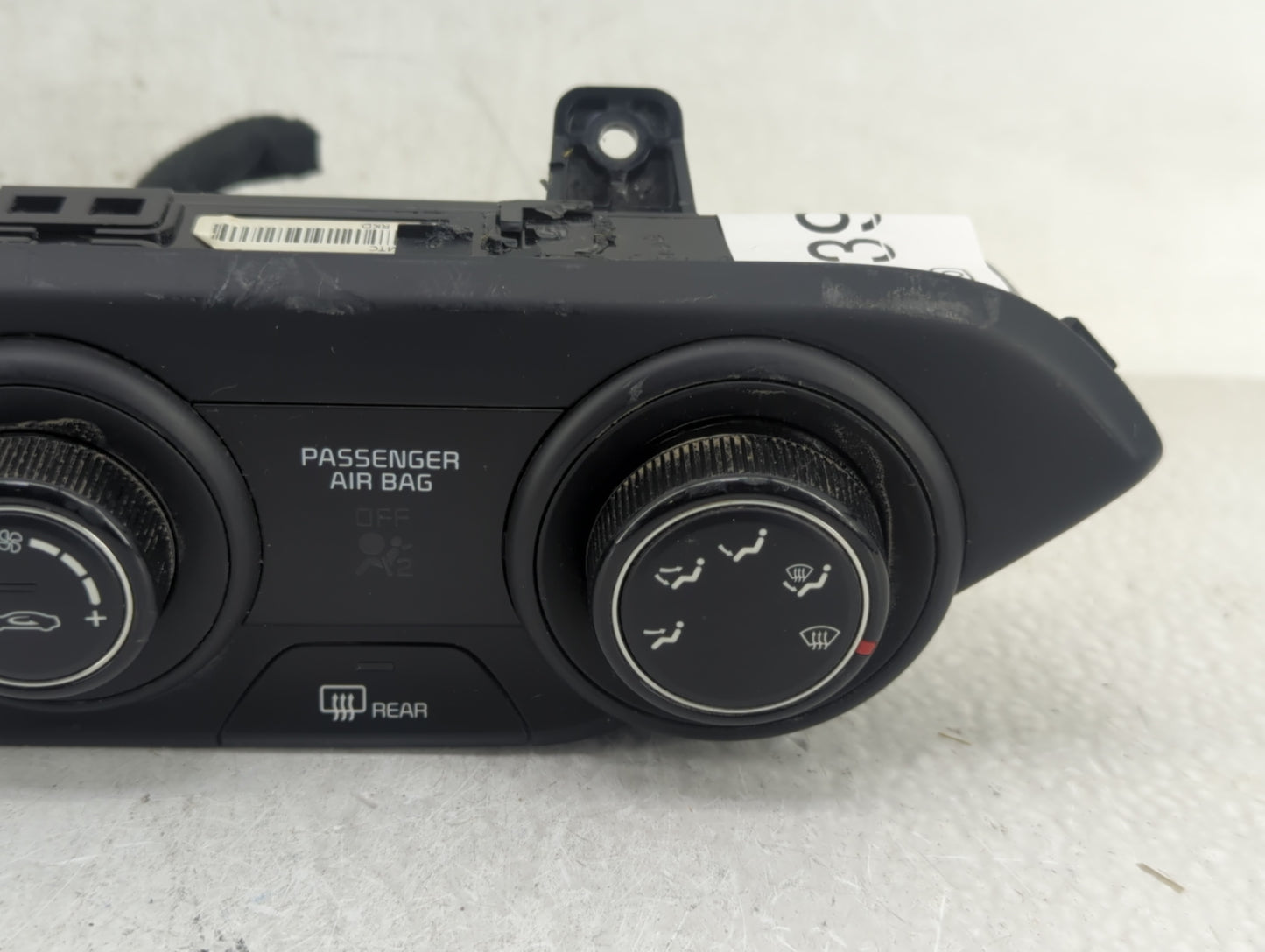2022 Kia Forte Climate Control Module Temperature AC/Heater Replacement P/N:97250-M6AM0WK Fits OEM Used Auto Parts - Oemused