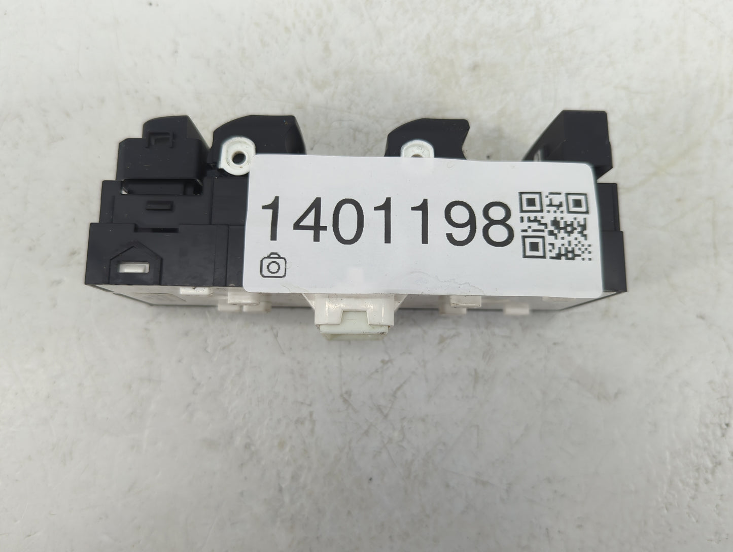 2019-2022 Kia Forte Master Power Window Switch Replacement Driver Side Left P/N:4E7492-1500 Fits Fits 2019 2020 2021 2022 OE