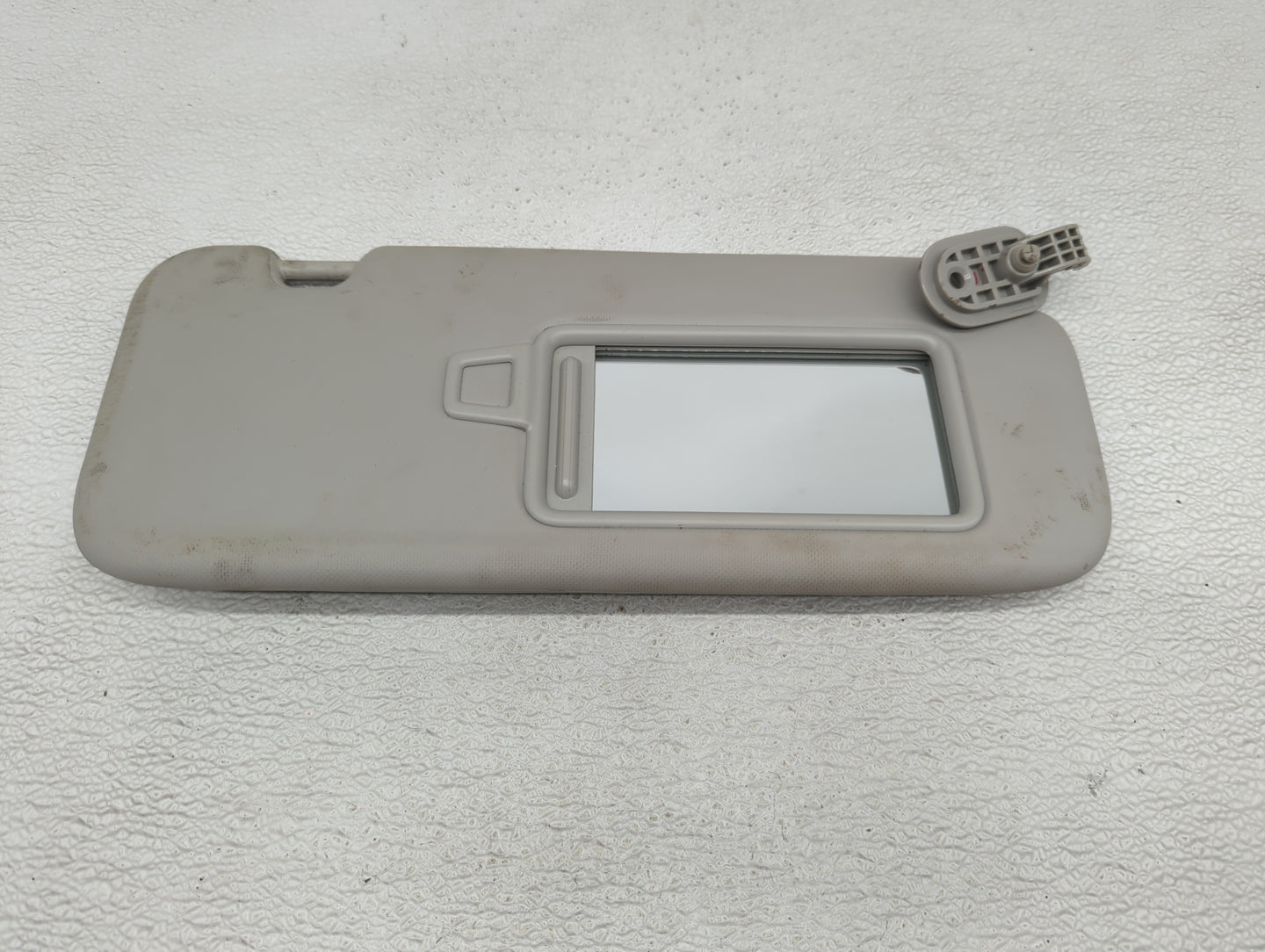 2022 Kia Forte Sun Visor Shade Replacement Passenger Right Mirror Fits OEM Used Auto Parts - Oemusedautoparts1.com
