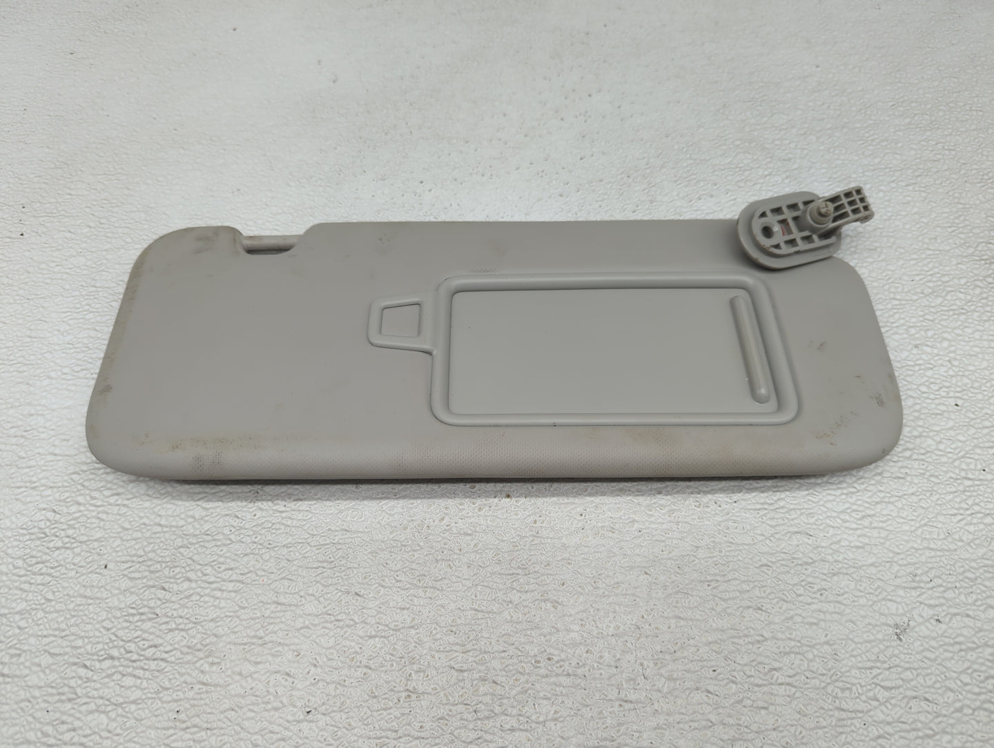 2022 Kia Forte Sun Visor Shade Replacement Passenger Right Mirror Fits OEM Used Auto Parts - Oemusedautoparts1.com