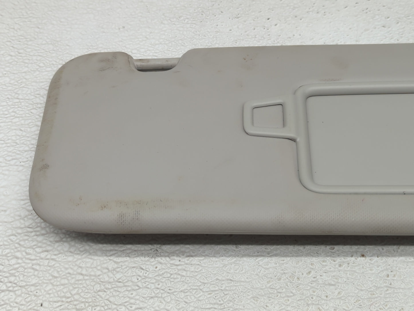 2022 Kia Forte Sun Visor Shade Replacement Passenger Right Mirror Fits OEM Used Auto Parts - Oemusedautoparts1.com