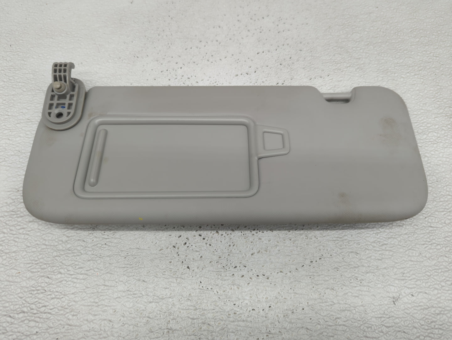 2022 Kia Forte Sun Visor Shade Replacement Driver Left Mirror Fits OEM Used Auto Parts - Oemusedautoparts1.com