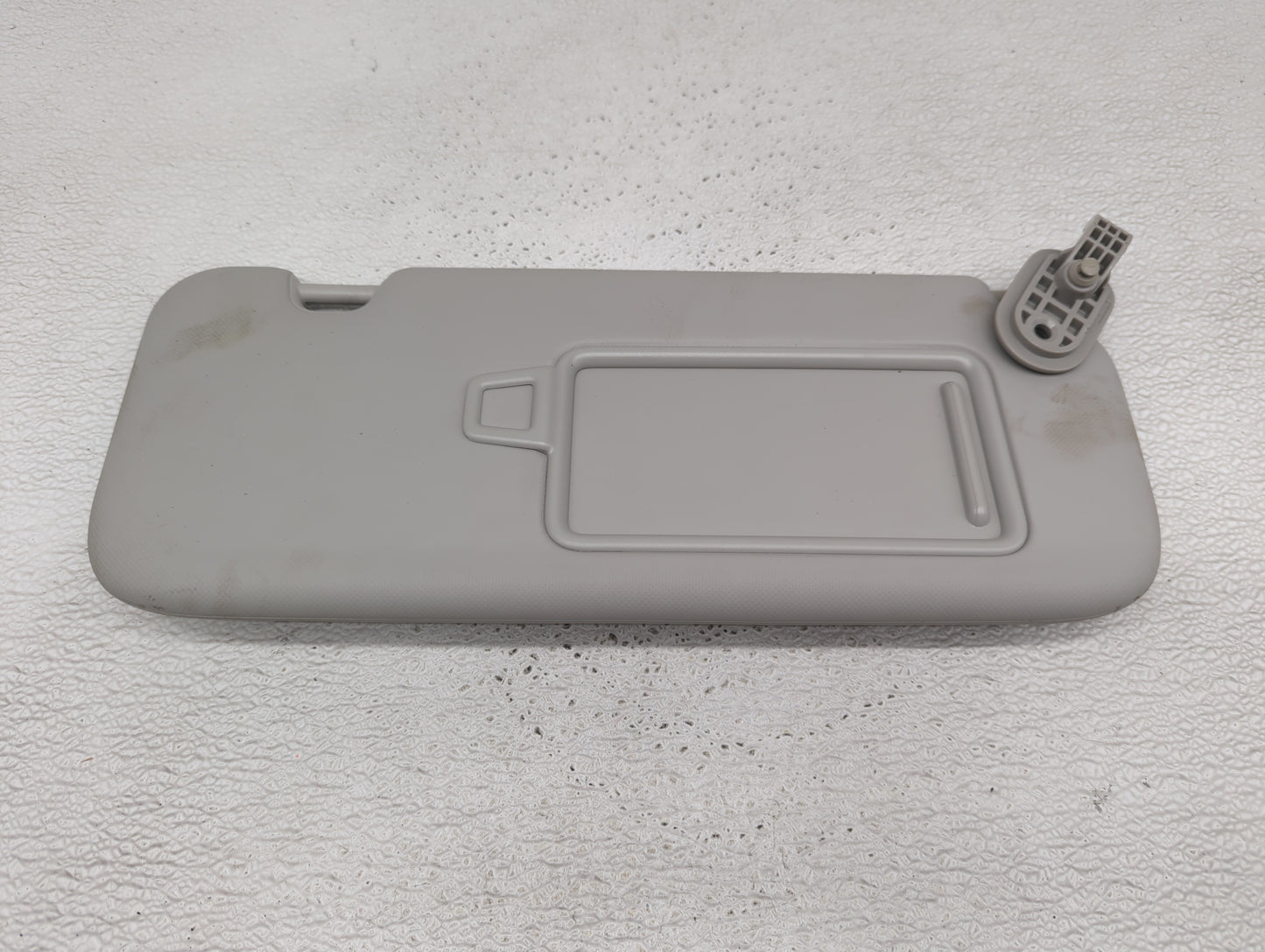 2022 Kia Forte Sun Visor Shade Replacement Passenger Right Mirror Fits OEM Used Auto Parts - Oemusedautoparts1.com