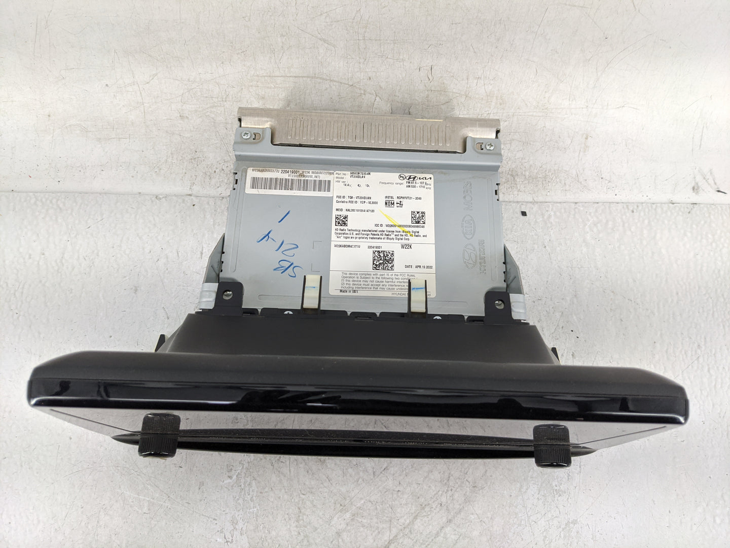 2022 Kia Forte Radio AM FM Cd Player Receiver Replacement P/N:95660M7220WK Fits OEM Used Auto Parts - Oemusedautoparts1.com
