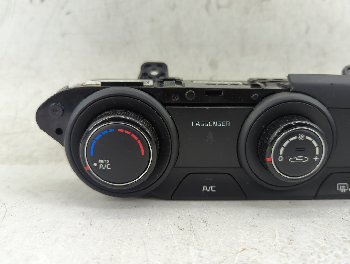 2022 Kia Forte Climate Control Module Temperature AC/Heater Replacement P/N:97250-M6AM0WK Fits OEM Used Auto Parts - Oemused
