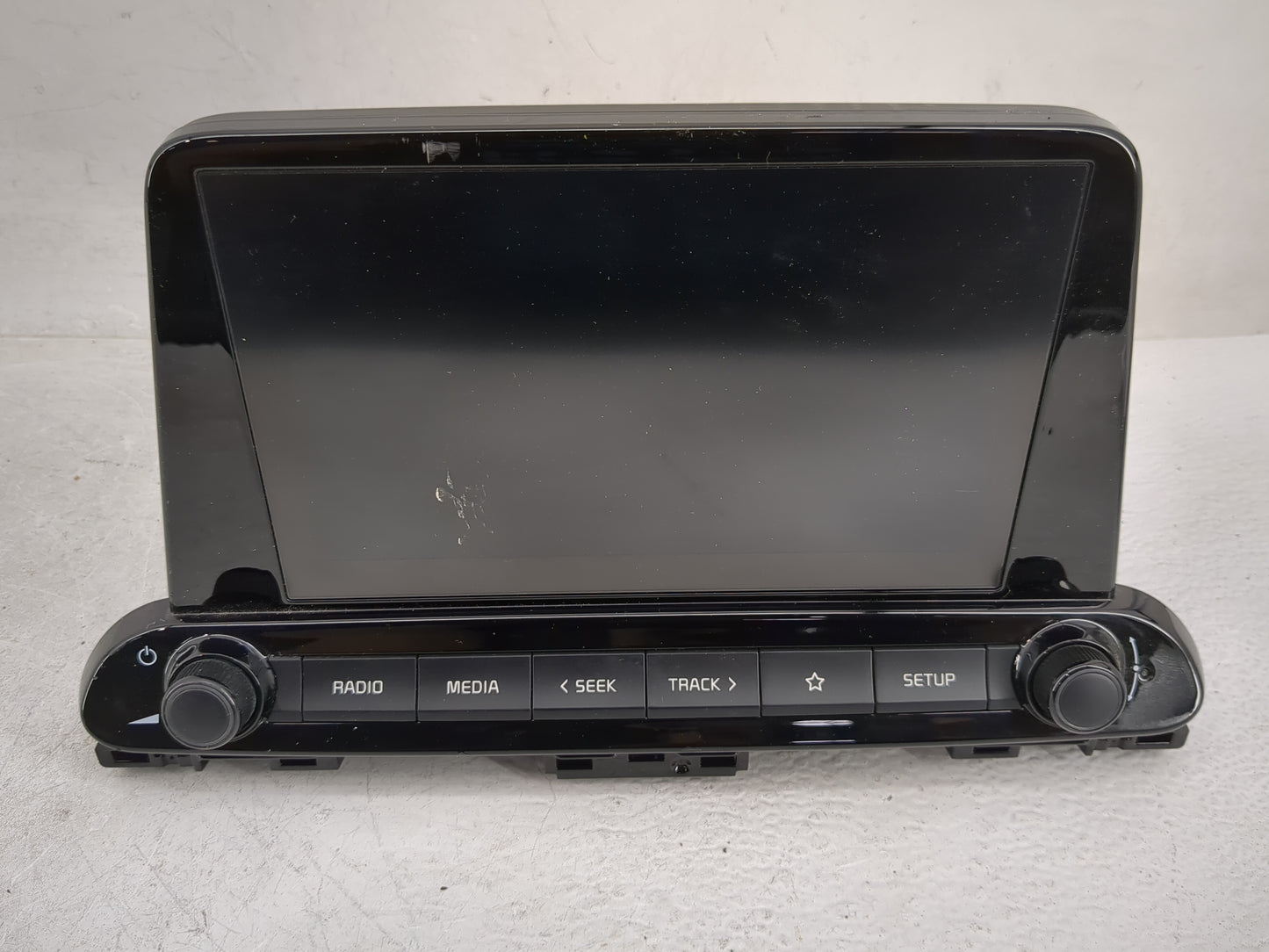 2022 Kia Forte Radio AM FM Cd Player Receiver Replacement P/N:96160M7230WK Fits OEM Used Auto Parts - Oemusedautoparts1.com