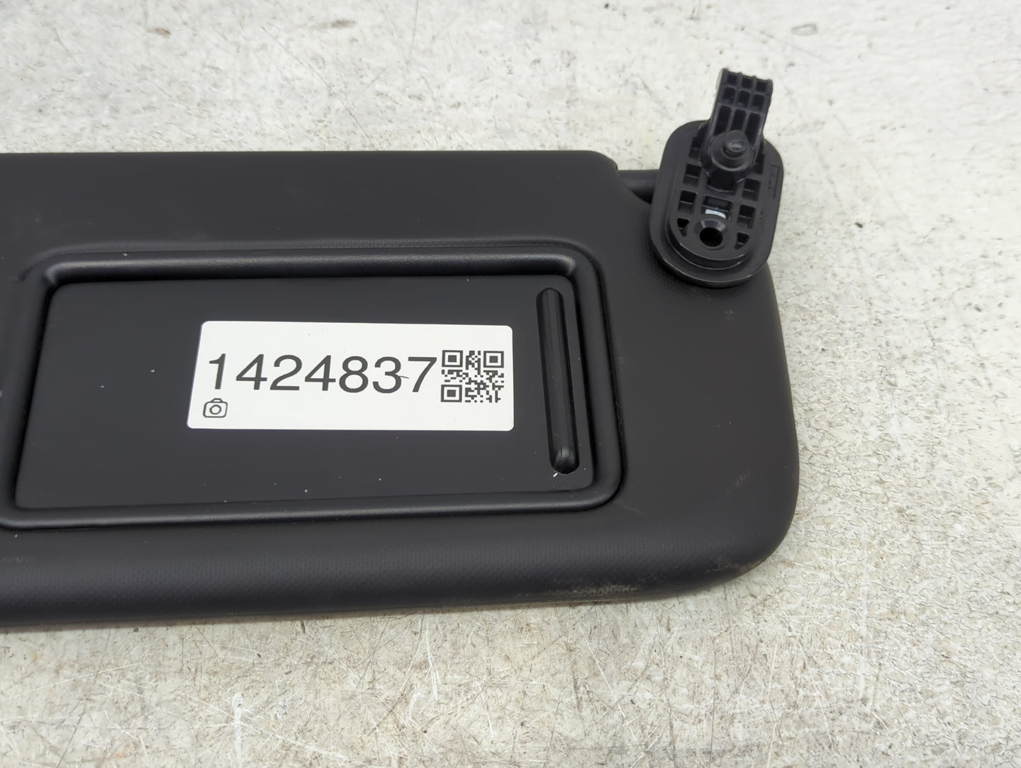 2022 Kia Forte Sun Visor Shade Replacement Passenger Right Mirror Fits OEM Used Auto Parts - Oemusedautoparts1.com