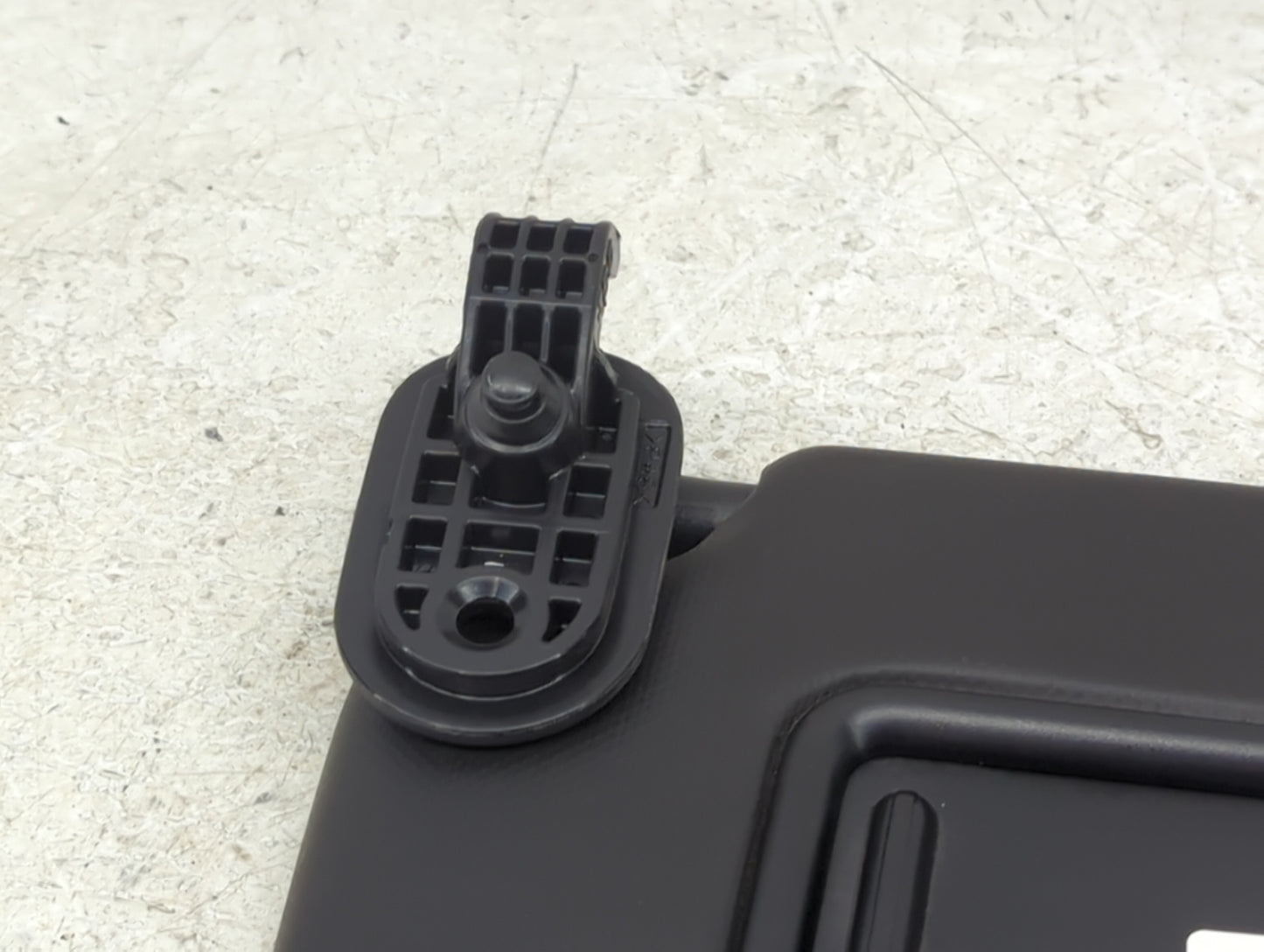 2022 Kia Forte Sun Visor Shade Replacement Driver Left Mirror Fits OEM Used Auto Parts - Oemusedautoparts1.com