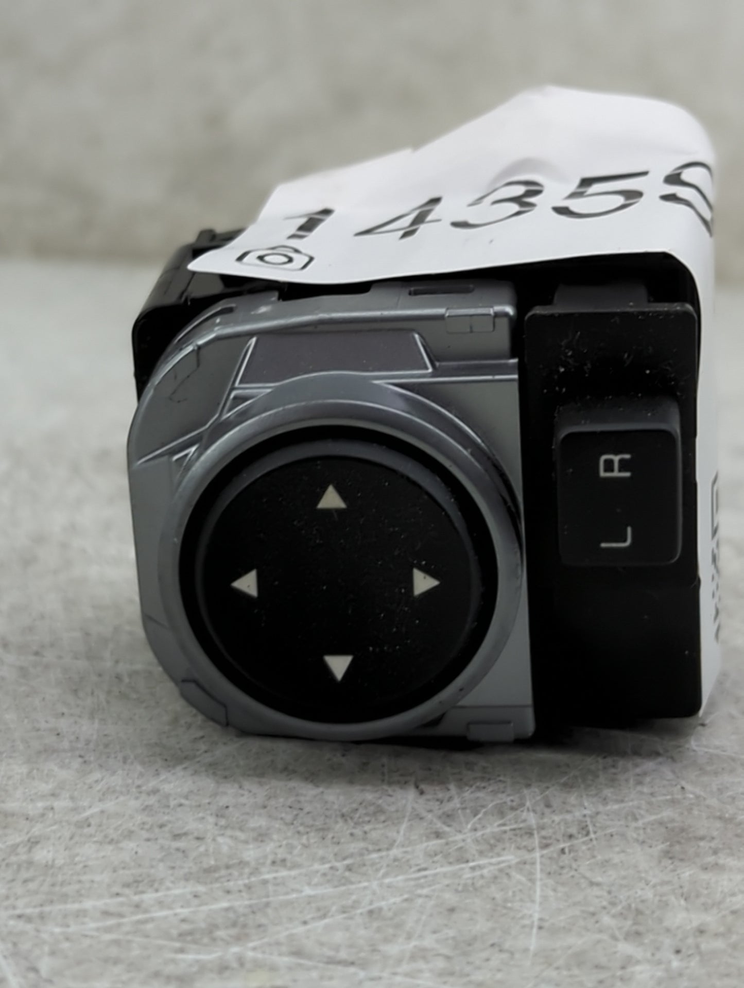 2022 Kia Forte Master Power Window Switch Replacement Driver Side Left P/N:93530-M6200 4E7481-1000 Fits OEM Used Auto Parts 