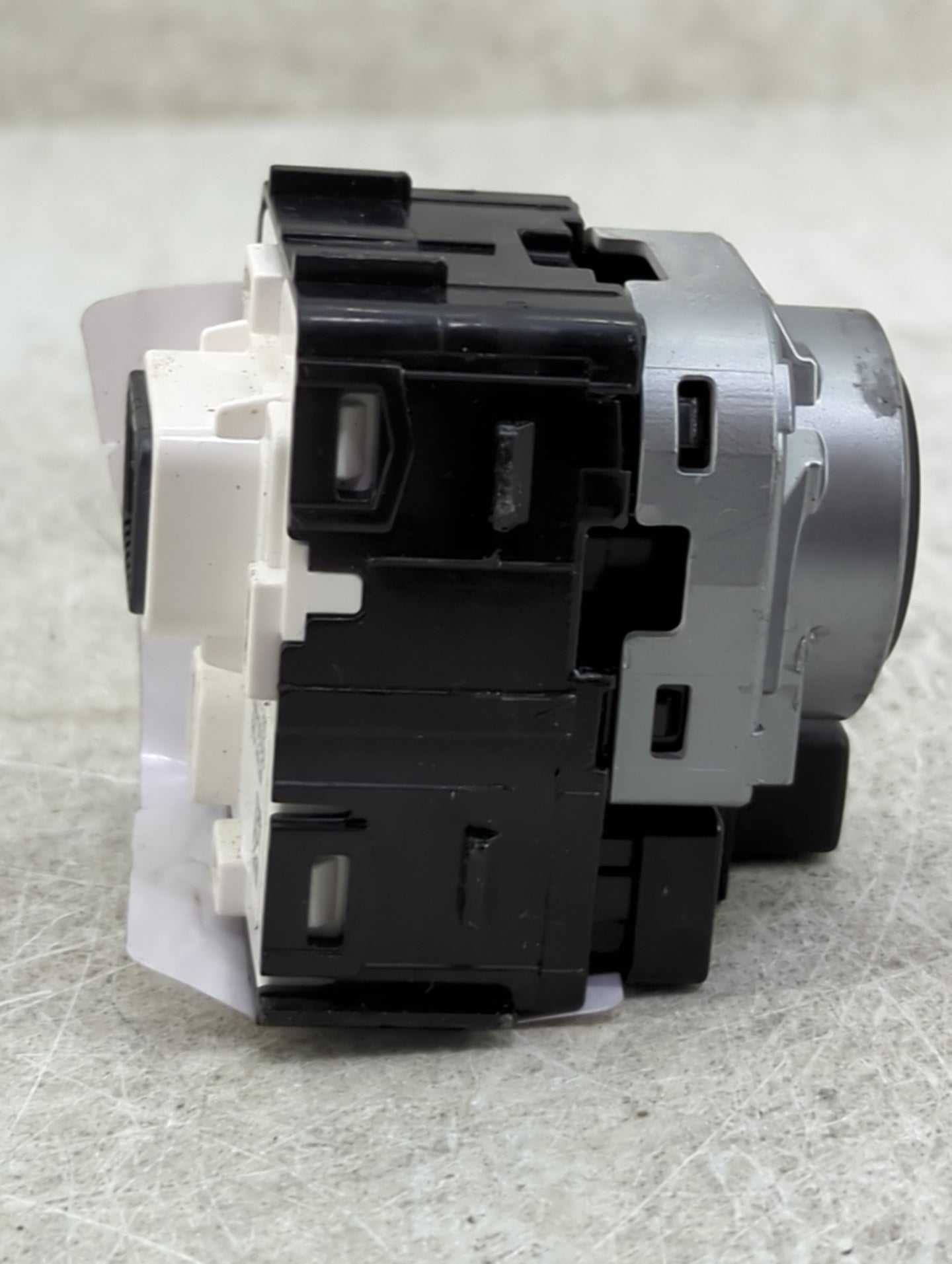 2022 Kia Forte Master Power Window Switch Replacement Driver Side Left P/N:93530-M6200 4E7481-1000 Fits OEM Used Auto Parts 