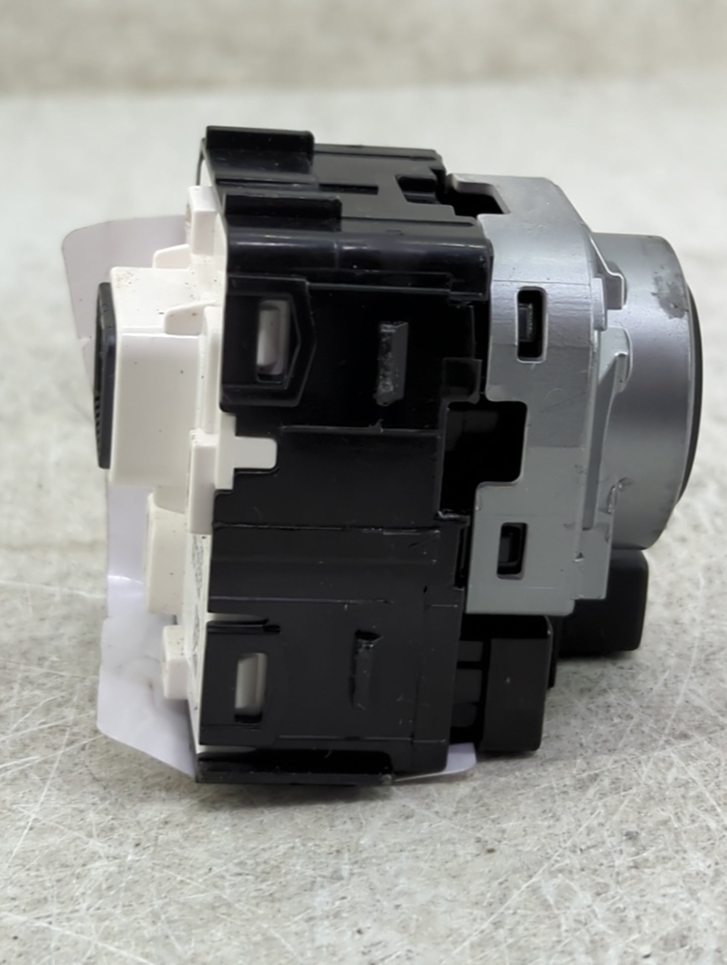 2022 Kia Forte Master Power Window Switch Replacement Driver Side Left P/N:93530-M6200 4E7481-1000 Fits OEM Used Auto Parts 