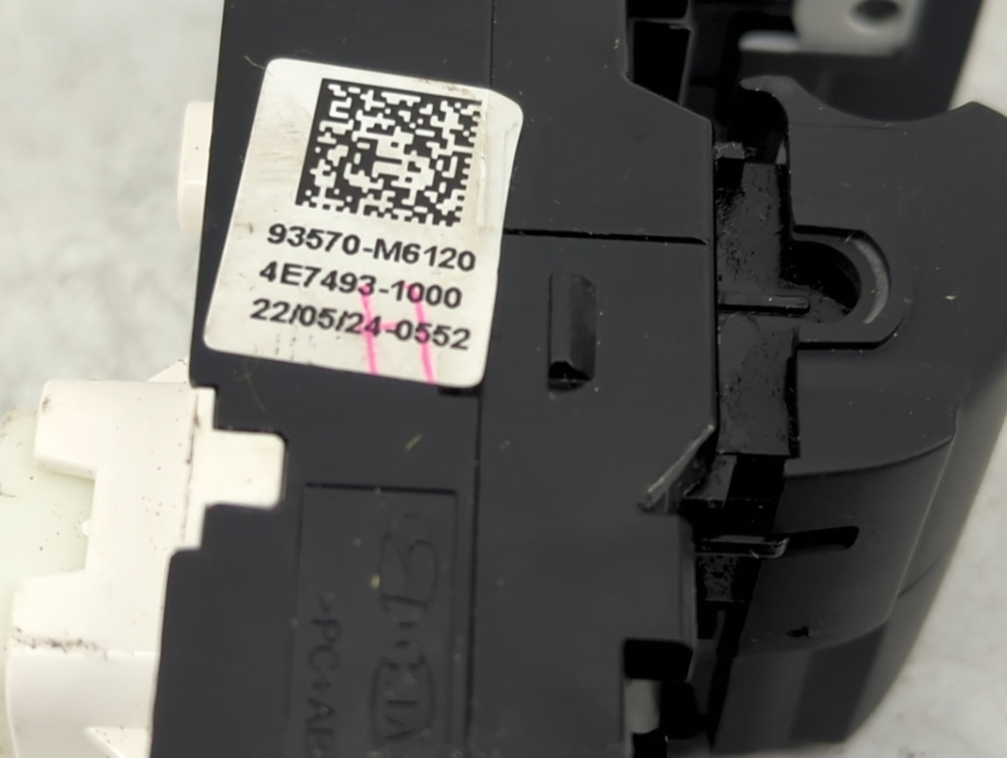 2022 Kia Forte Master Power Window Switch Replacement Driver Side Left P/N:93570-M6120 4E7493-1000, 4E7492-1500 Fits OEM Use