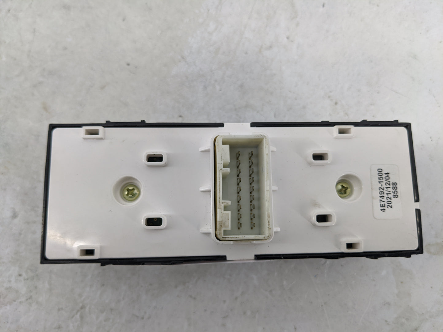2022 Kia Forte Master Power Window Switch Replacement Driver Side Left P/N:93570-M6120 4E7493-1000, 4E7492-1500 Fits OEM Use