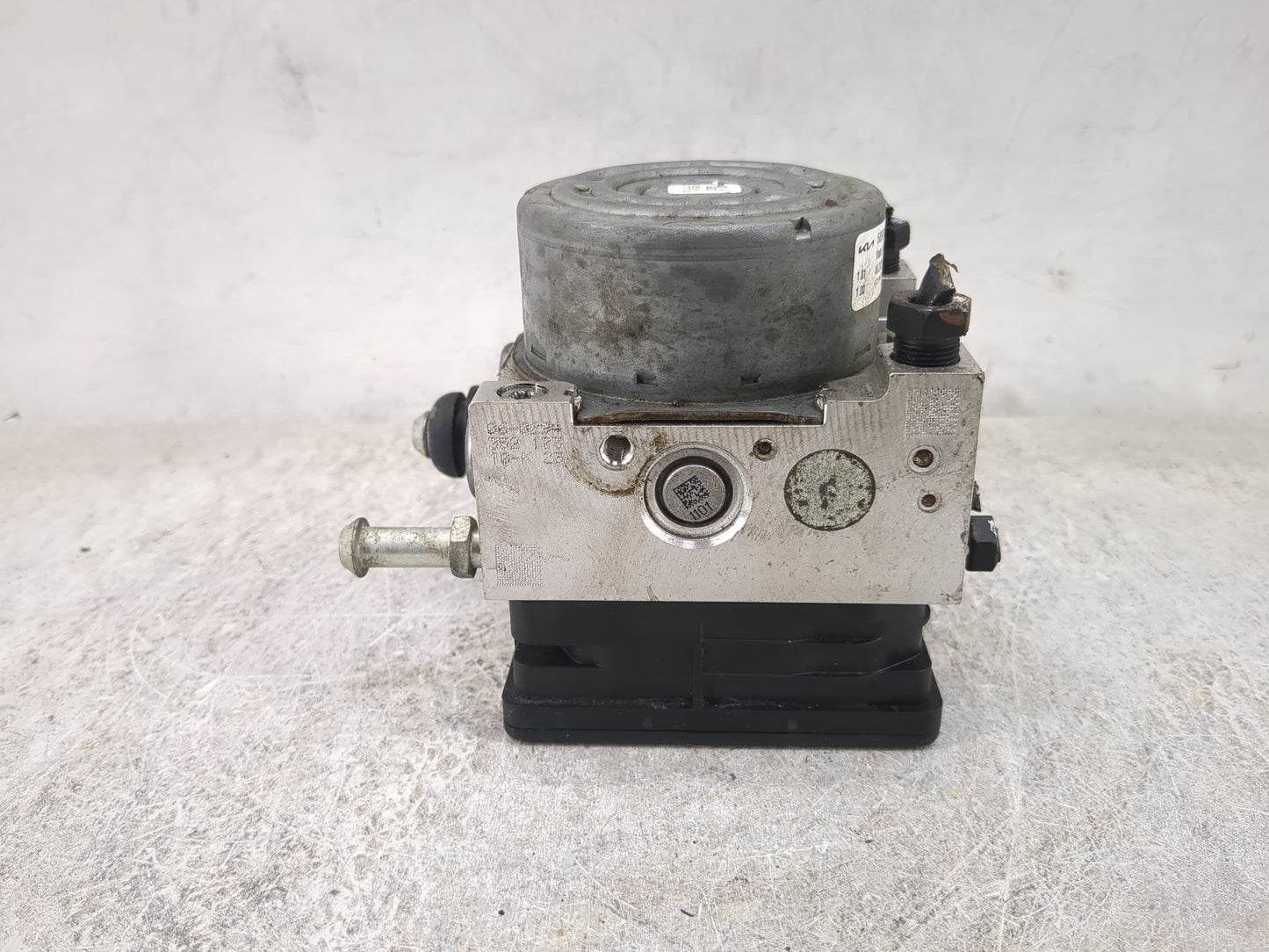2022 Kia Forte ABS Pump Control Module Replacement P/N:58900-M7AA0 06.2102-7519.4 Fits OEM Used Auto Parts - Oemusedautopart