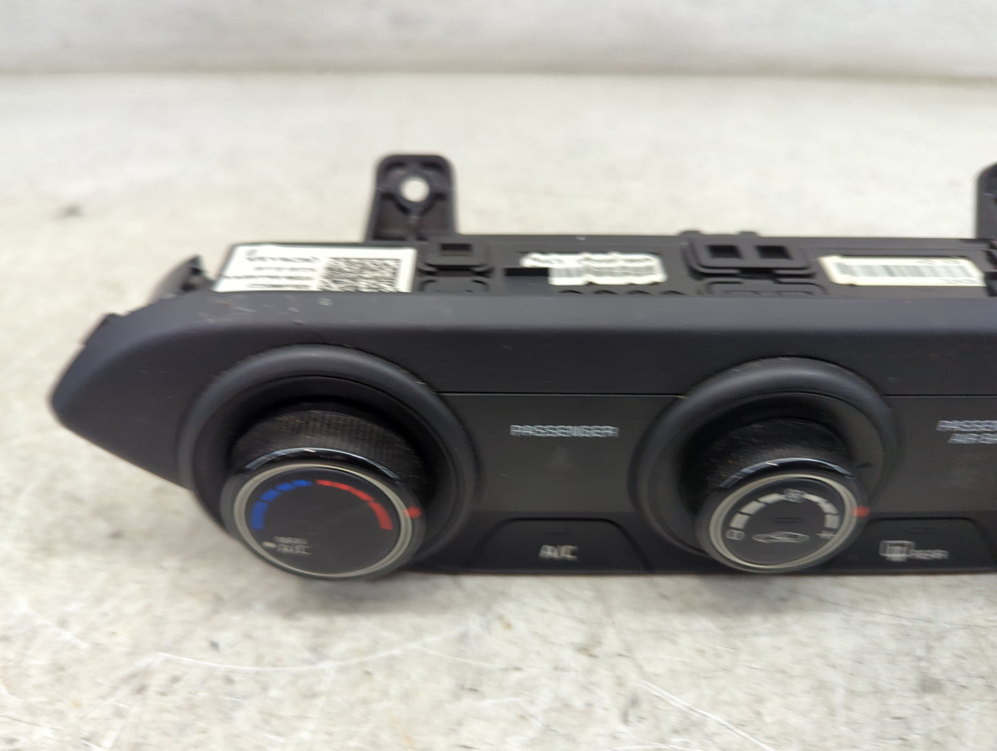 2022 Kia Forte Climate Control Module Temperature AC/Heater Replacement P/N:97250M6AA0WK 8A00B-E.L0 Fits OEM Used Auto Parts