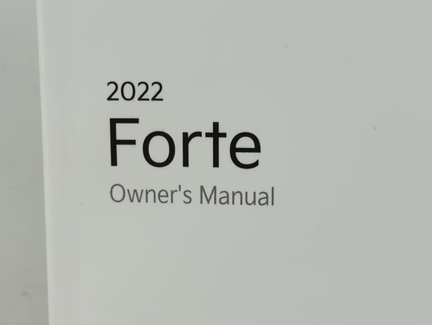 2022 Kia Forte Owners Manual Book Guide P/N:DLS4-EU22B OEM Used Auto Parts - Oemusedautoparts1.com