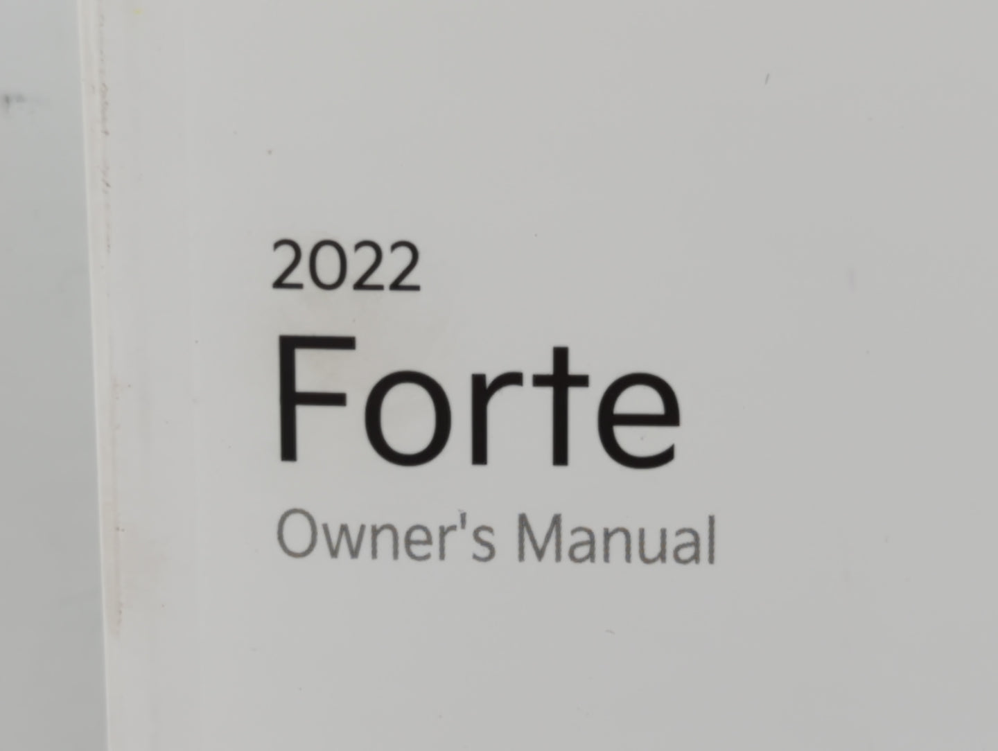 2022 Kia Forte Owners Manual Book Guide P/N:DLS4-EU1DB OEM Used Auto Parts - Oemusedautoparts1.com