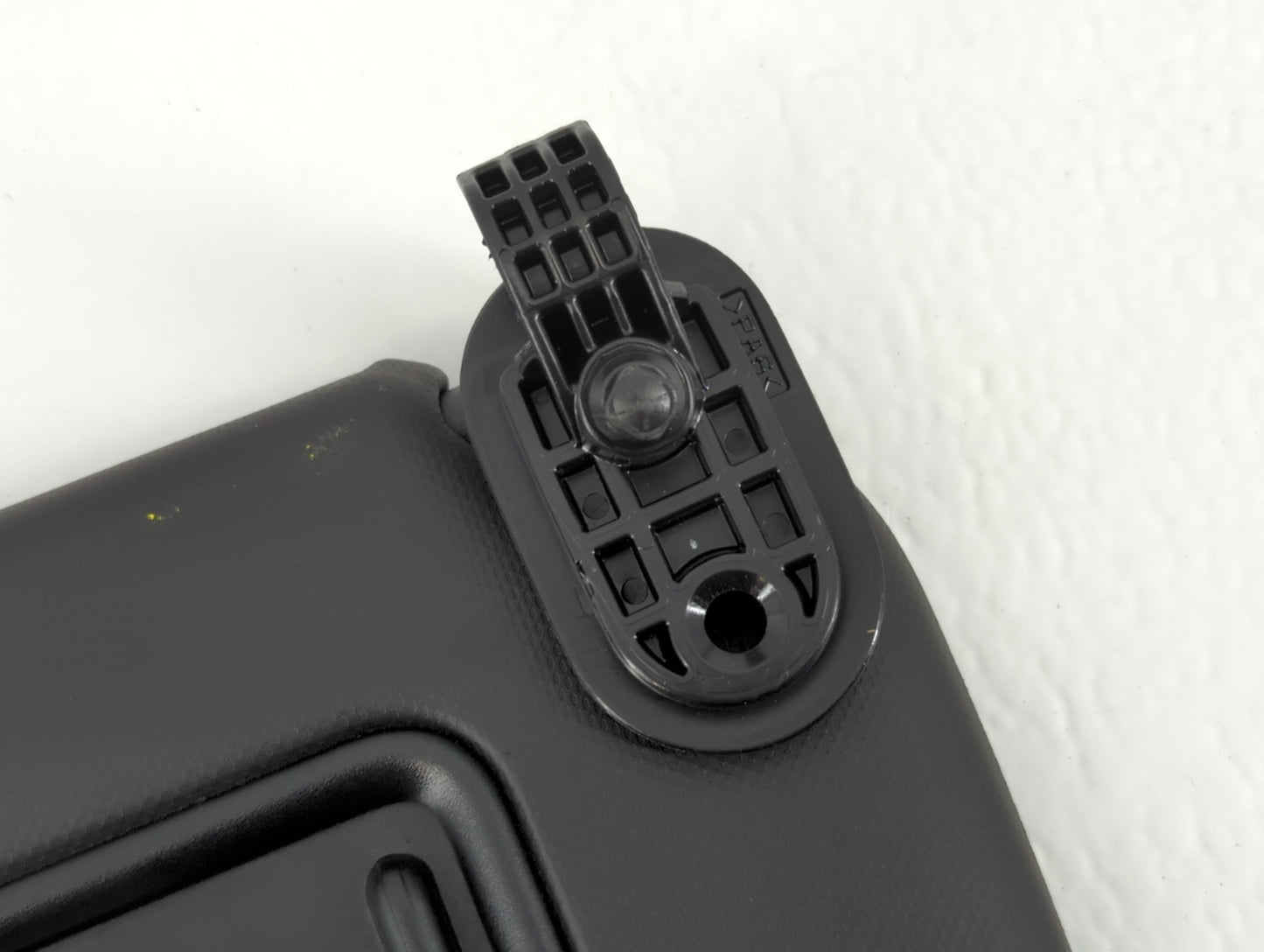 2022 Kia Forte Sun Visor Shade Replacement Passenger Right Mirror Fits OEM Used Auto Parts - Oemusedautoparts1.com