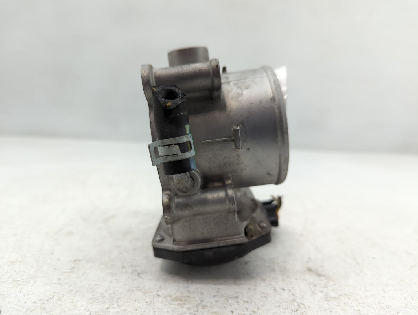 2020-2022 Kia Forte Throttle Body P/N:35100-2E710 Fits Fits 2020 2021 2022 OEM Used Auto Parts - Oemusedautoparts1.com