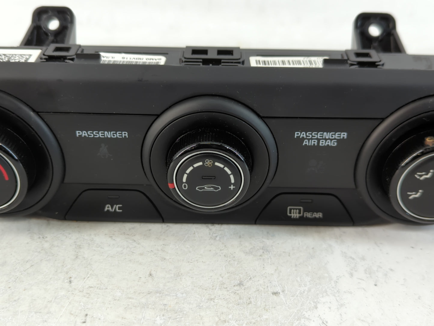 2022 Kia Forte Climate Control Module Temperature AC/Heater Replacement P/N:Q02696AMP 97250-M6AM0BP Fits OEM Used Auto Parts
