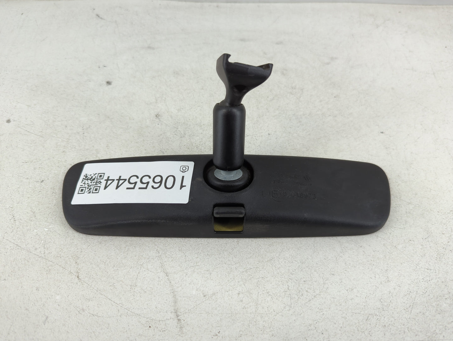 2021 Kia K5 Interior Rear View Mirror Replacement OEM P/N:E11048973 Fits Fits 2020 2022 OEM Used Auto Parts - Oemusedautopar