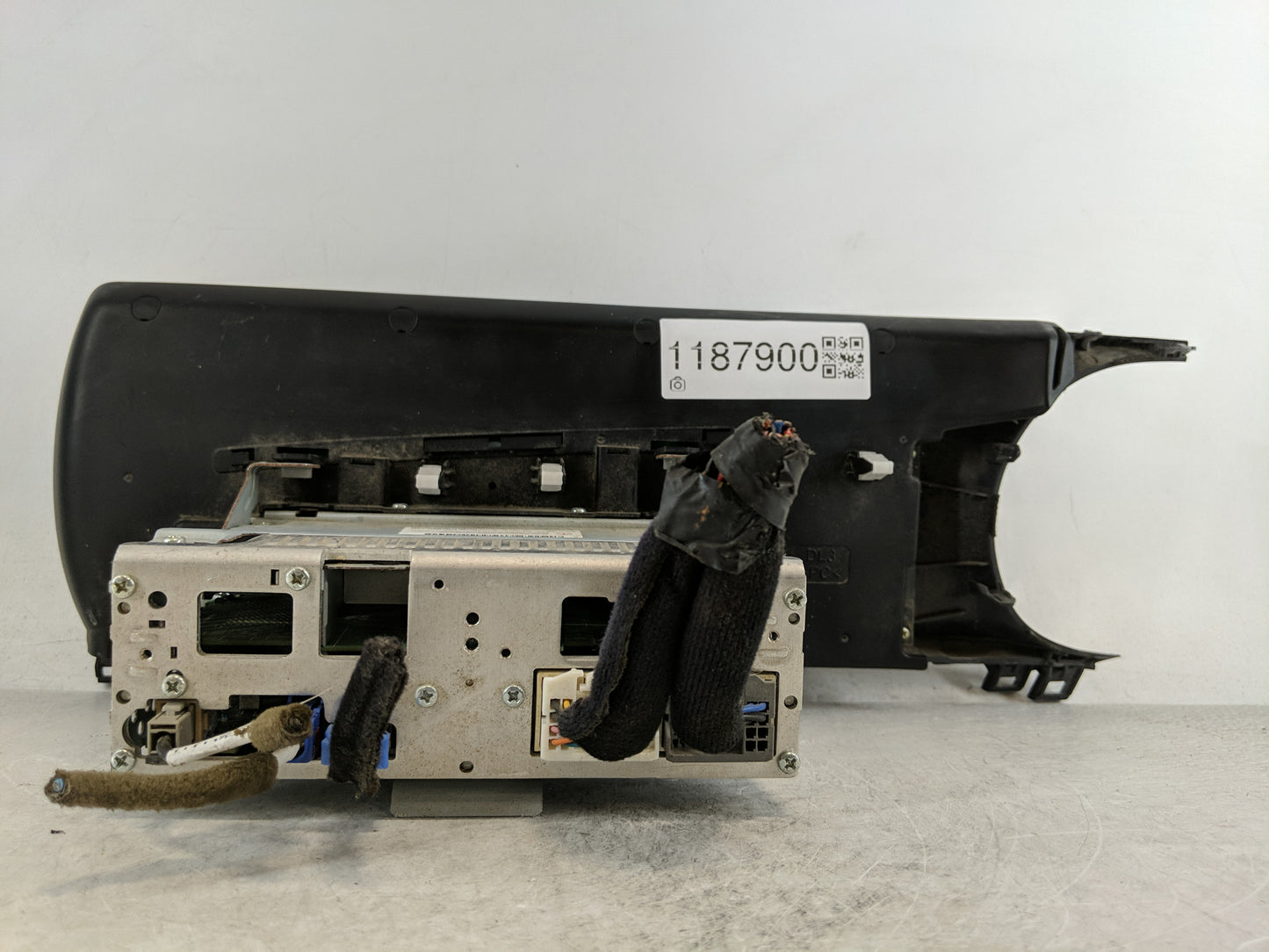 2022 Kia K5 Radio AM FM Cd Player Receiver Replacement P/N:96560-L3750FHL Fits OEM Used Auto Parts - Oemusedautoparts1.com