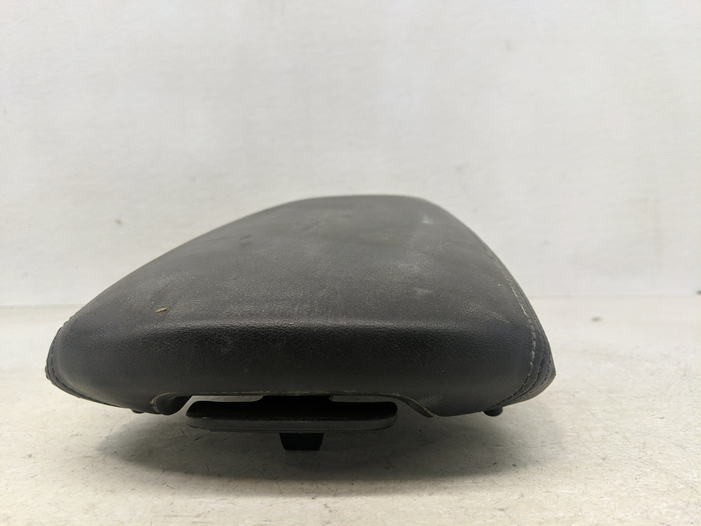 2022 Kia K5 Center Console Armrest Cover Lid Fits OEM Used Auto Parts - Oemusedautoparts1.com