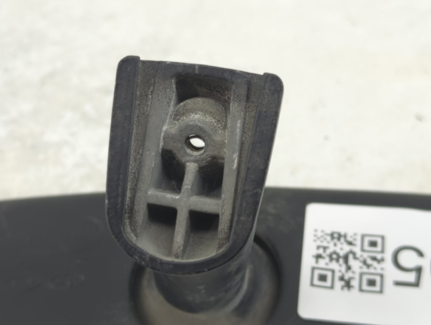 2021 Kia K5 Interior Rear View Mirror Replacement OEM Fits Fits 2020 2022 2023 OEM Used Auto Parts - Oemusedautoparts1.com