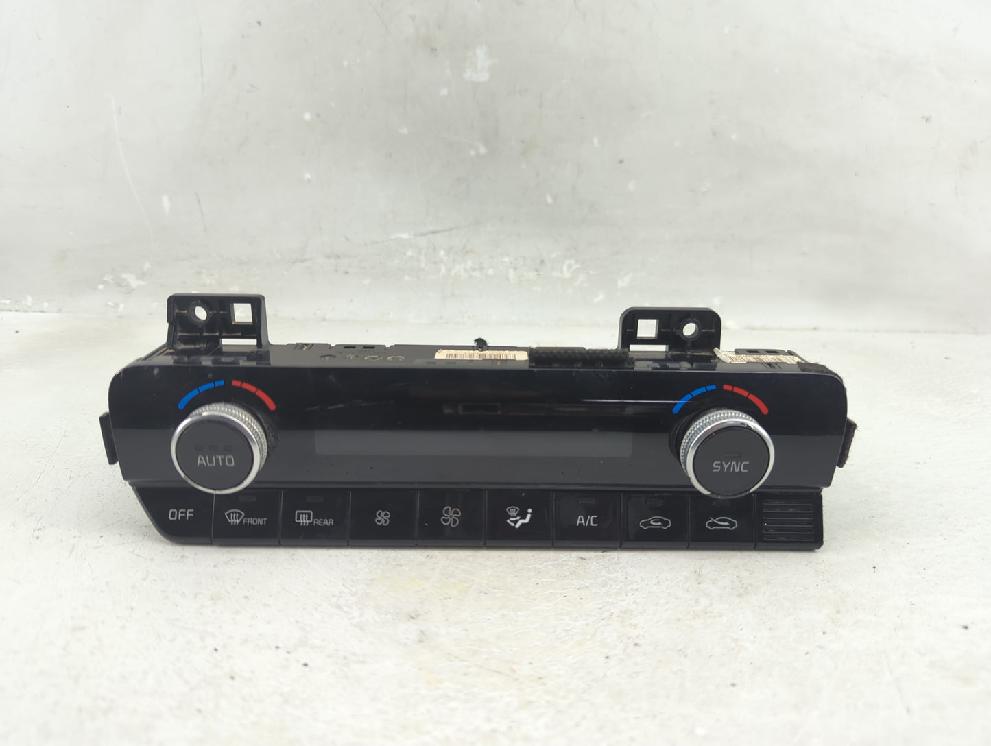 2021 Kia K5 Climate Control Module Temperature AC/Heater Replacement P/N:97250-L3200 Fits OEM Used Auto Parts - Oemusedautop