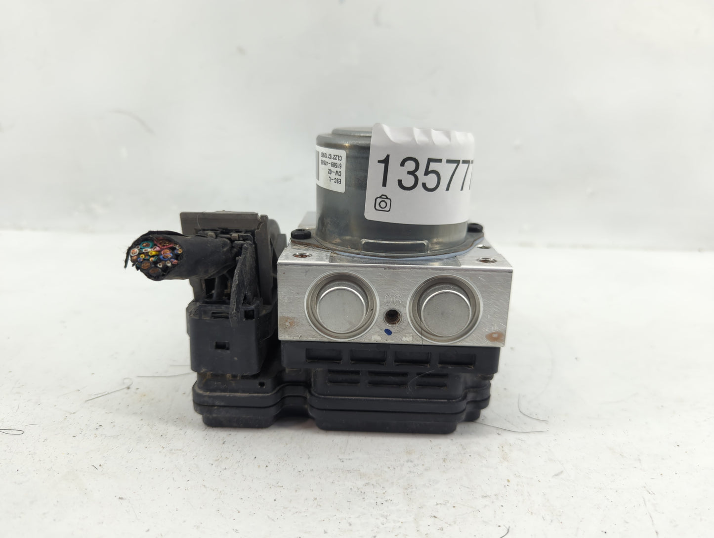2021 Kia K5 ABS Pump Control Module Replacement P/N:61589-41600 58900-L3100 Fits OEM Used Auto Parts - Oemusedautoparts1.com