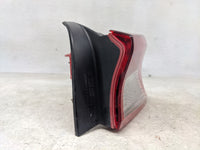 2022 Kia K5 Tail Light Assembly Passenger Right OEM P/N:92402-L3000 Fits OEM Used Auto Parts - Oemusedautoparts1.com