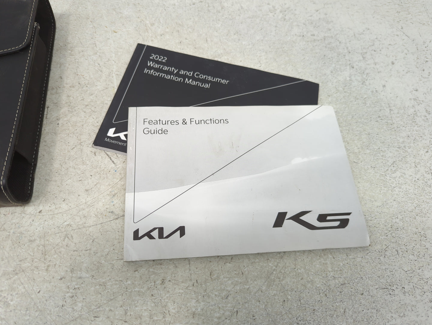 2022 Kia K5 Owners Manual Book Guide P/N:NEG5-EU15A OEM Used Auto Parts - Oemusedautoparts1.com
