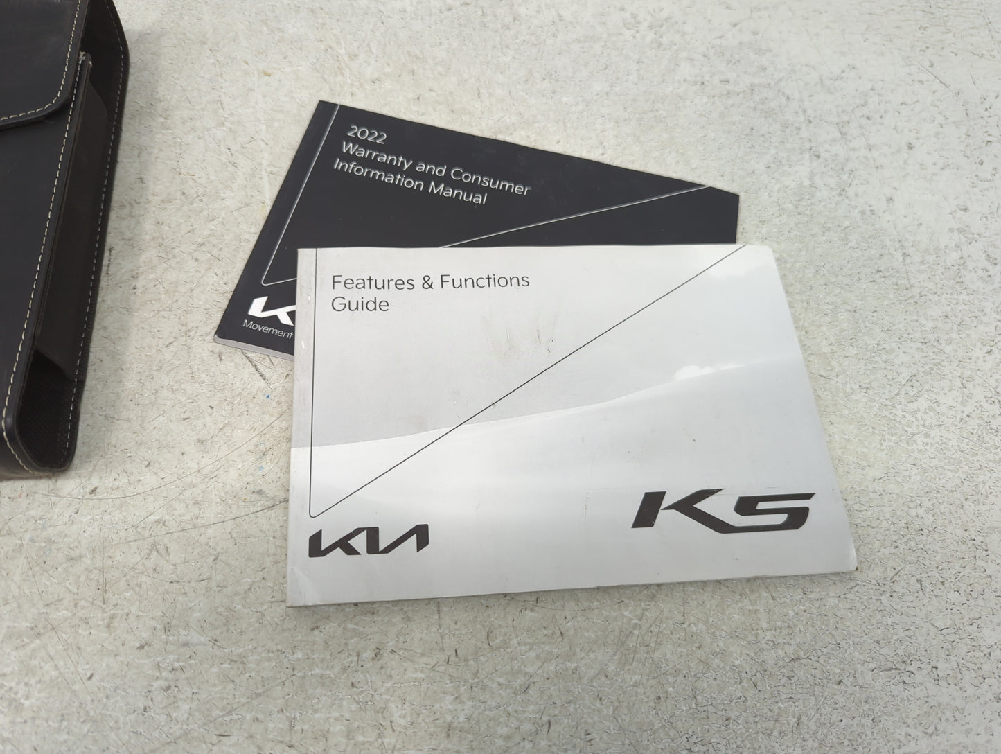 2022 Kia K5 Owners Manual Book Guide P/N:NEG5-EU15A OEM Used Auto Parts - Oemusedautoparts1.com