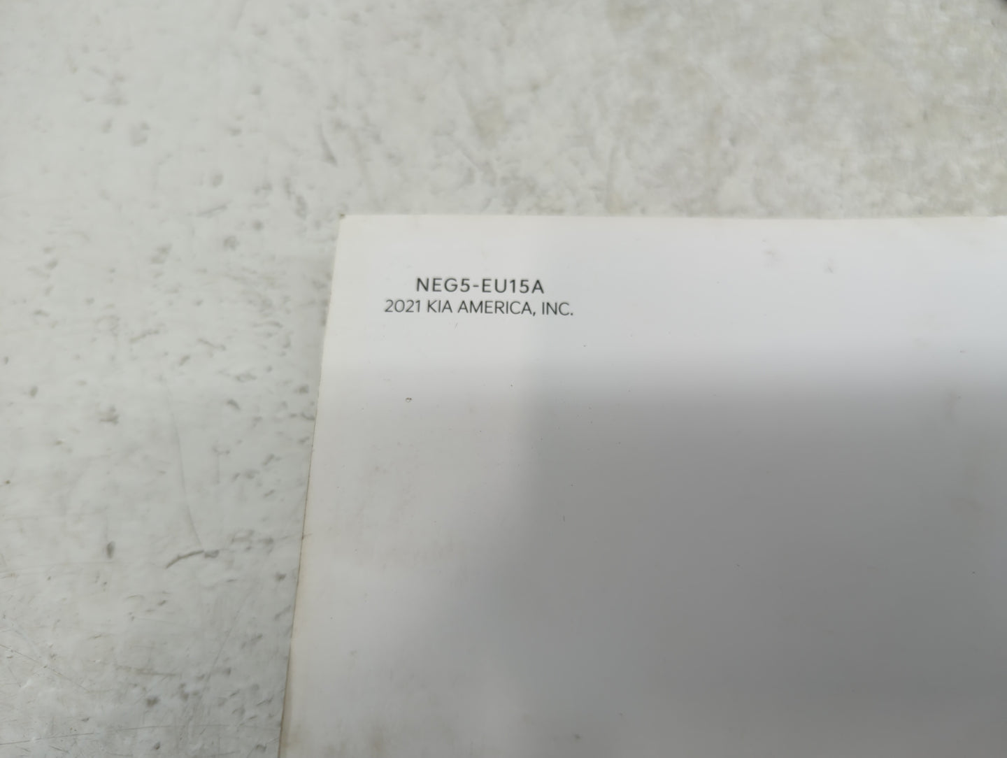 2022 Kia K5 Owners Manual Book Guide P/N:NEG5-EU15A OEM Used Auto Parts - Oemusedautoparts1.com